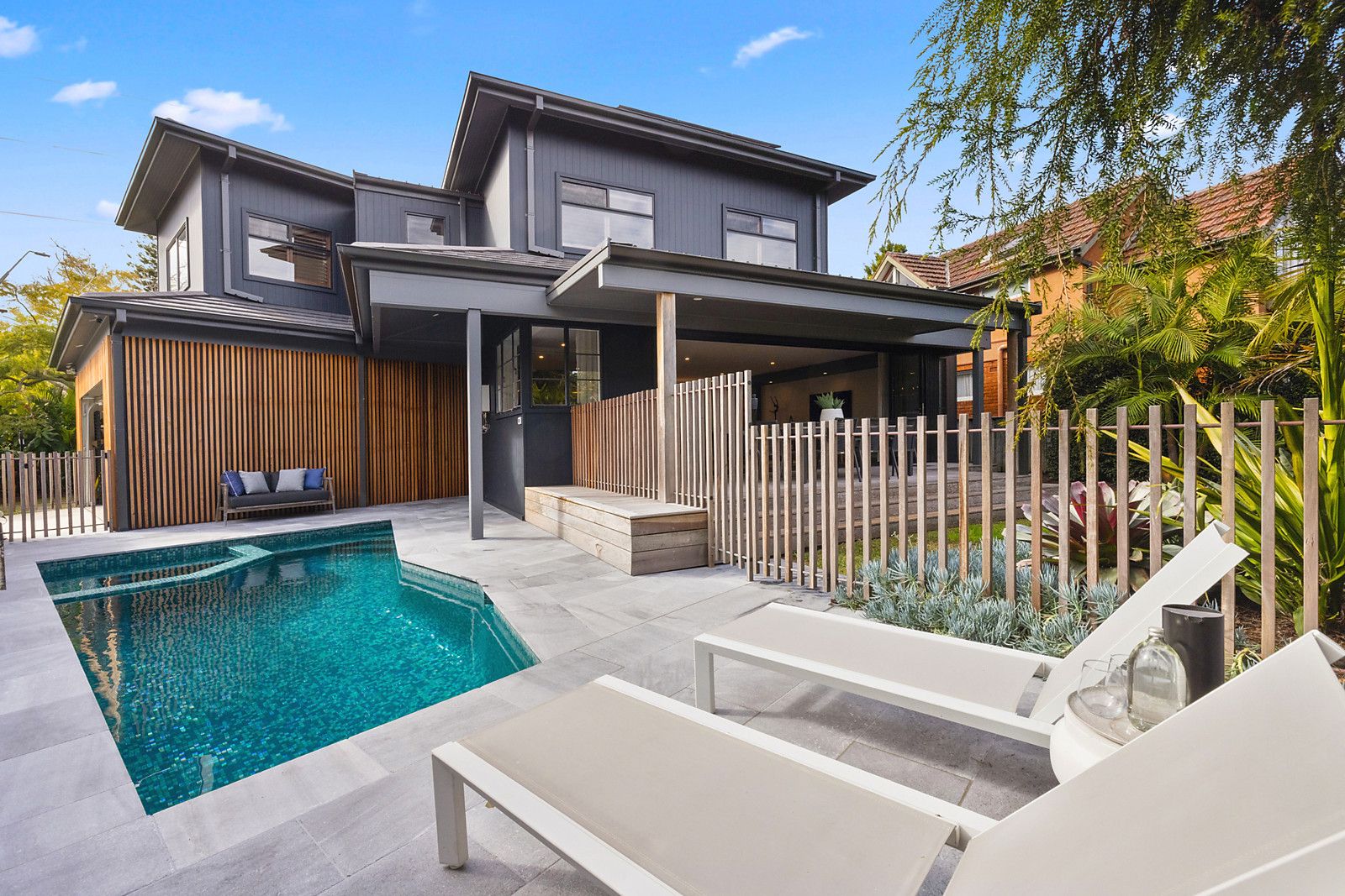 421 Pittwater Road, North Manly featured