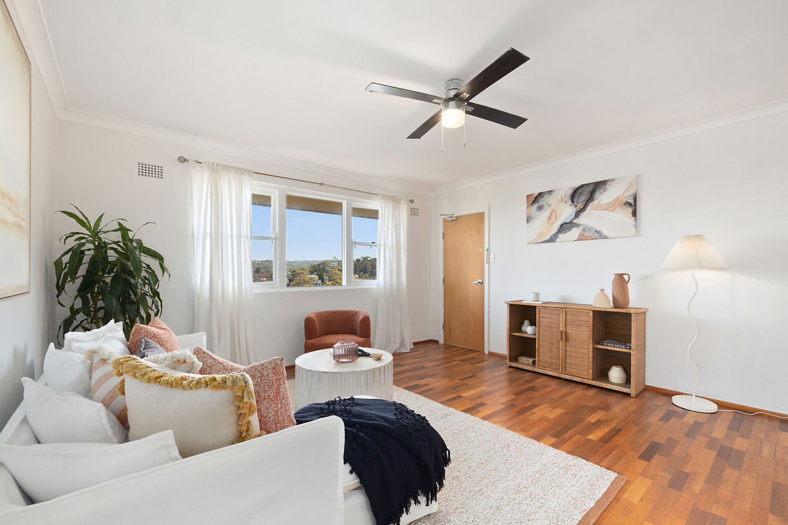 5/33a Dalley Street, Queenscliff, Queenscliff - Thumbnail 2