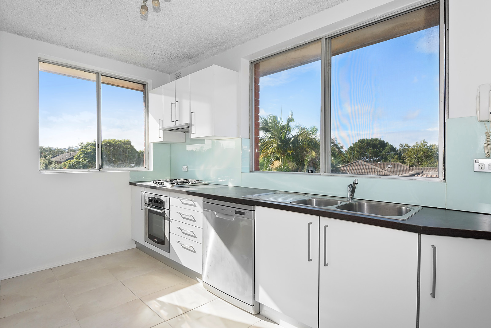 6/7 Richmond Avenue, Dee Why NSW 2099, Dee Why - Thumbnail 4