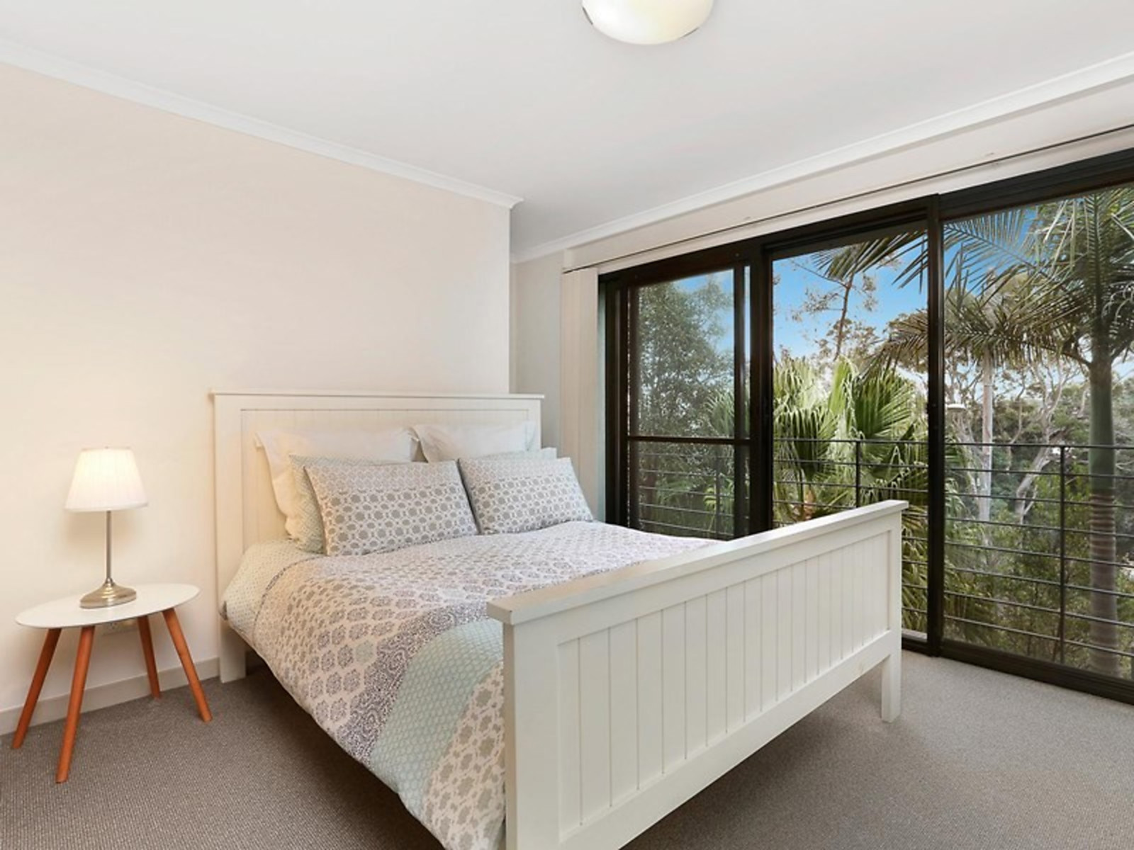 6/35 Dalley Street, Queenscliff, Queenscliff - Thumbnail 3