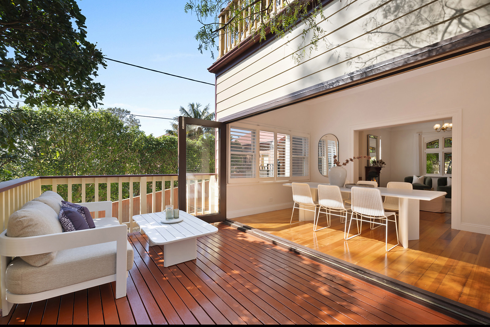 2/2 Augusta Road, Manly, Manly - Thumbnail 2