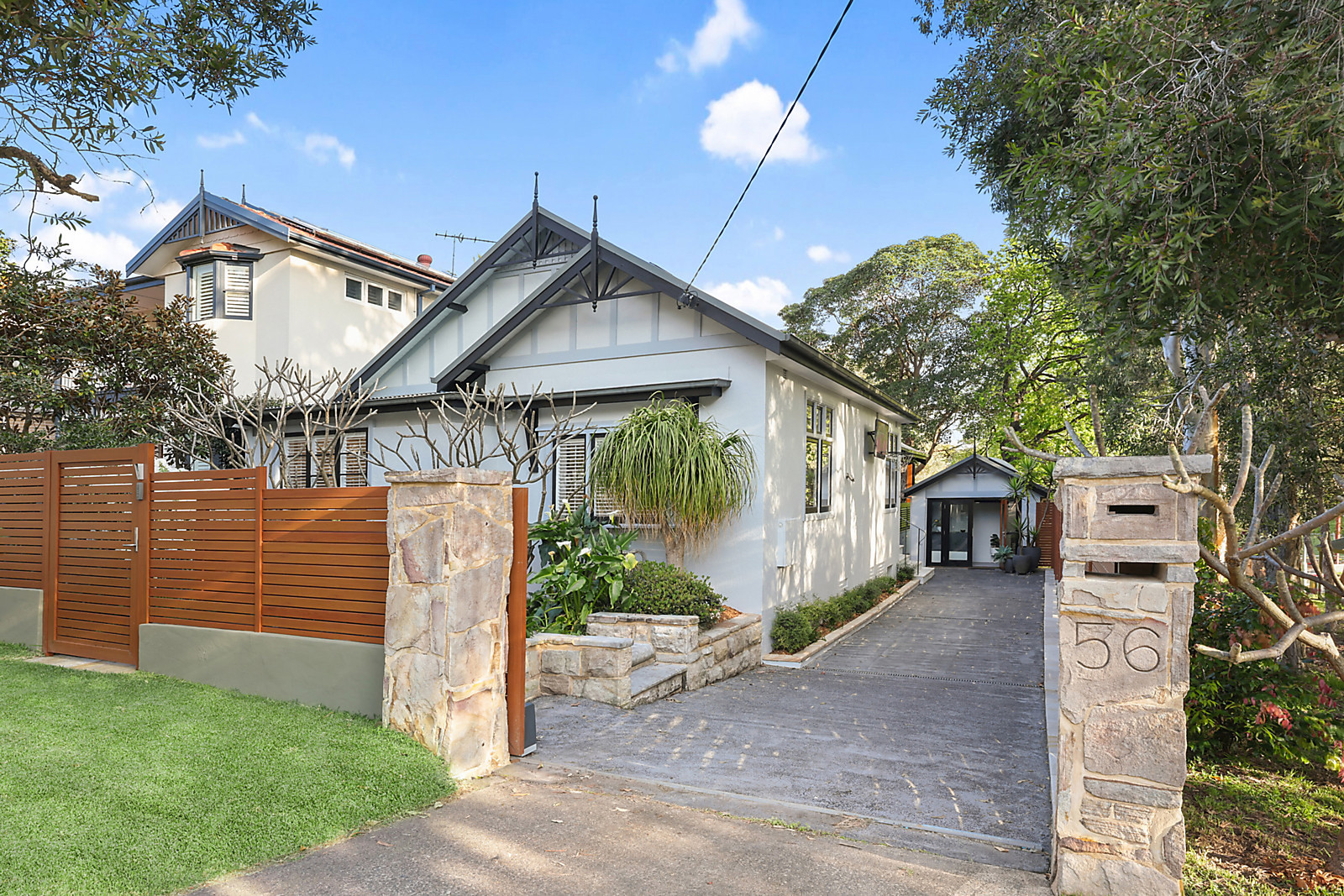 56 Wyndora Avenue, Freshwater featured