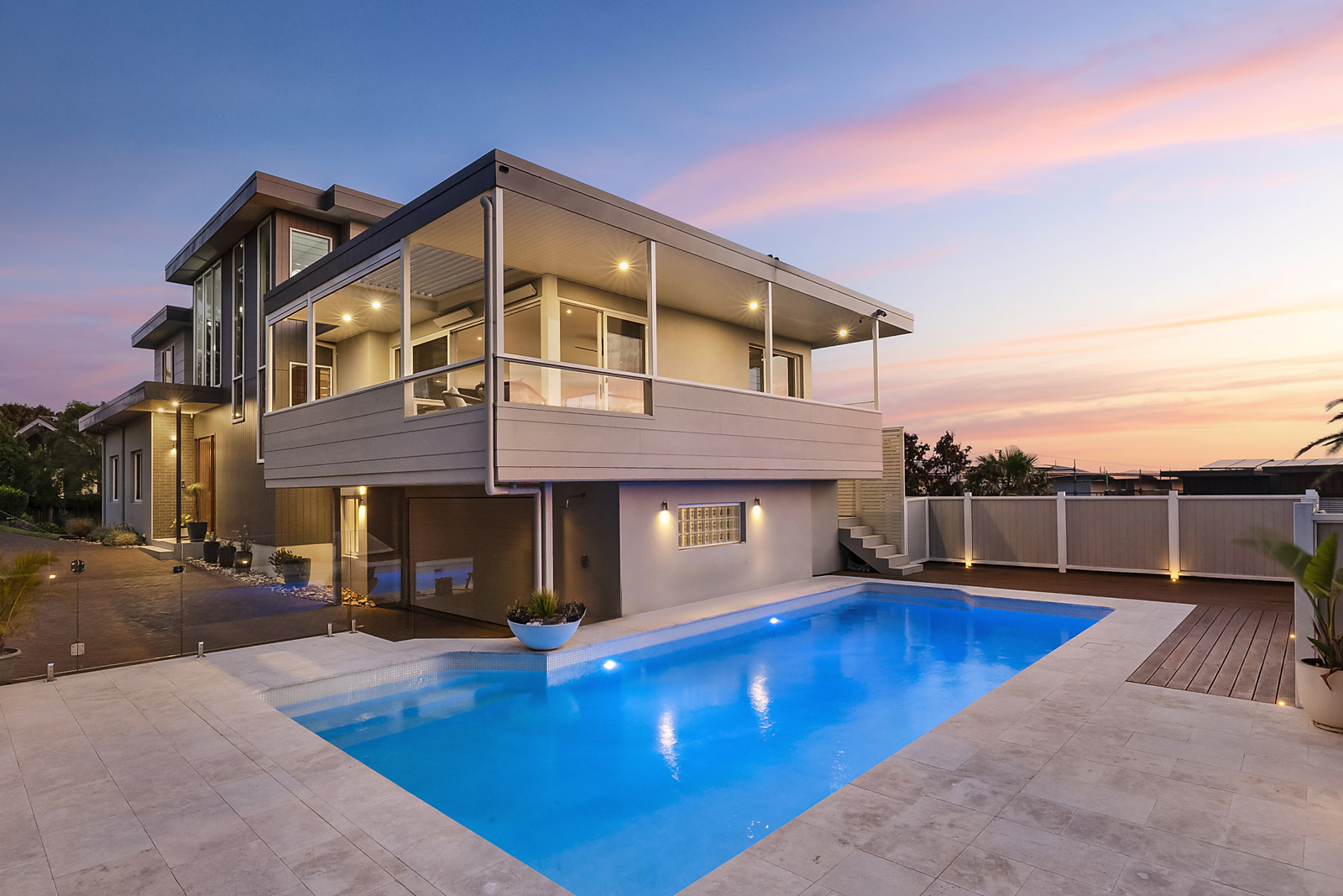 26 Ian Avenue, North Curl Curl featured