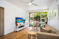 Premium32012390.jpg