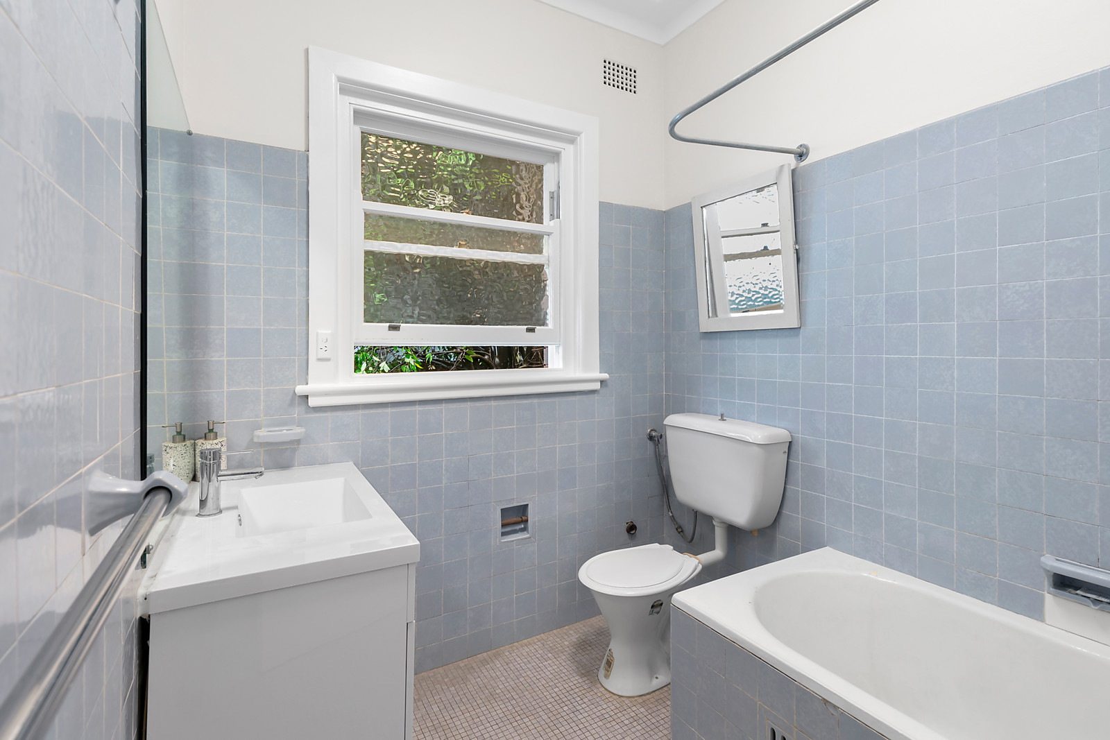 15  Johnson Street, Freshwater NSW 2096, Freshwater - Thumbnail 4