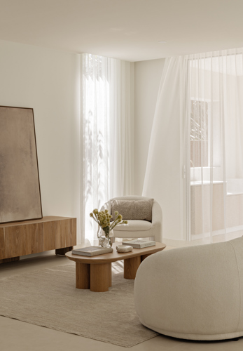 Huntley + Co Lounge