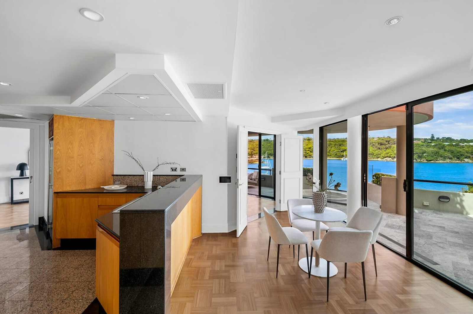 2/6 Addison Road, Manly  NSW 2095, Manly - Thumbnail 3