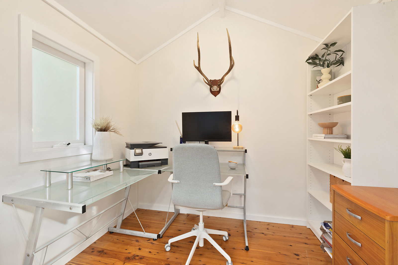 13 Burchmore Road, Manly Vale, Manly Vale - Thumbnail 4