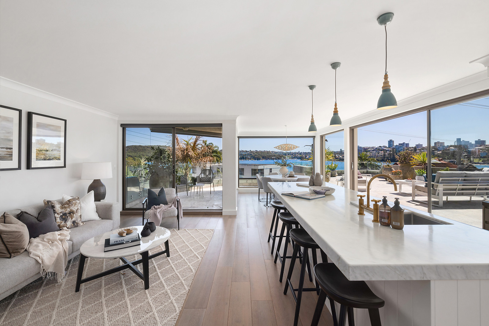 3/19 Cove Avenue, Manly featured