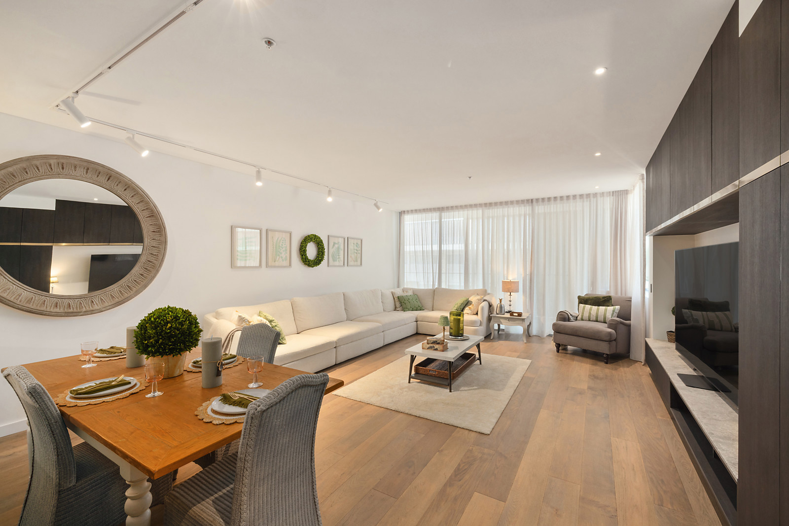 504/26 Whistler Street, Manly, Manly - Thumbnail 3