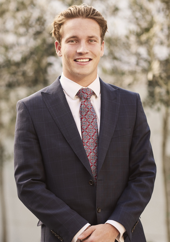 Oskar Poole Internet Cropped