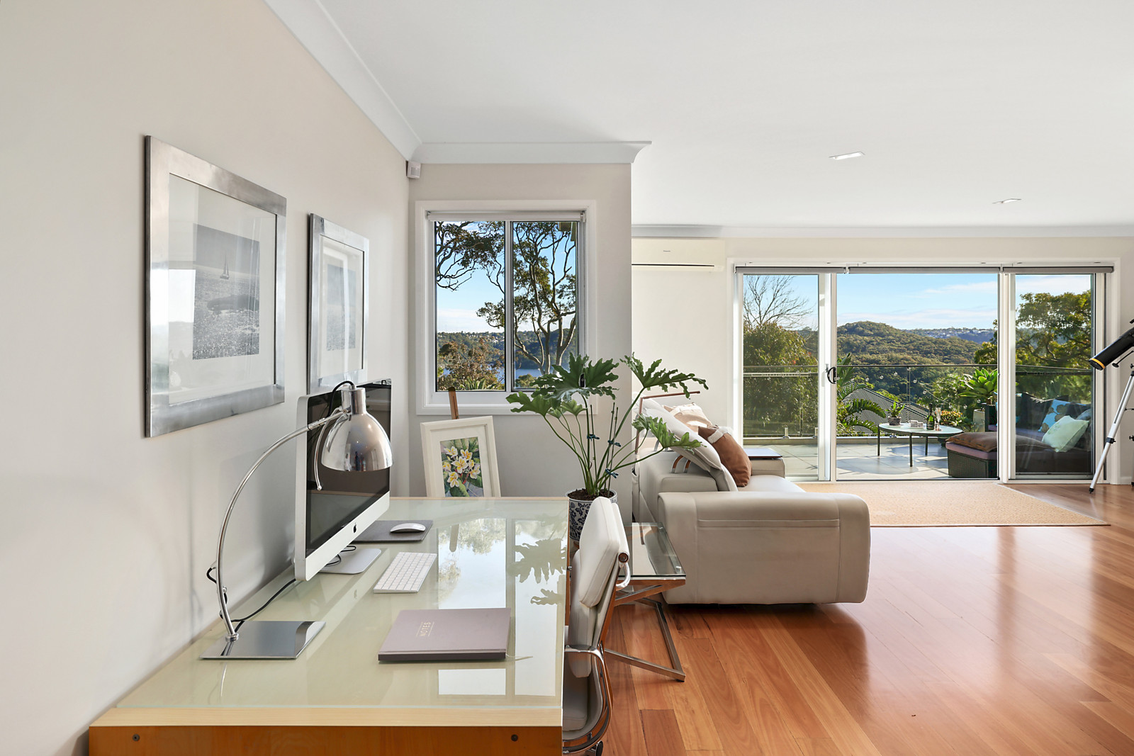 18 Castle Circuit, Seaforth featured