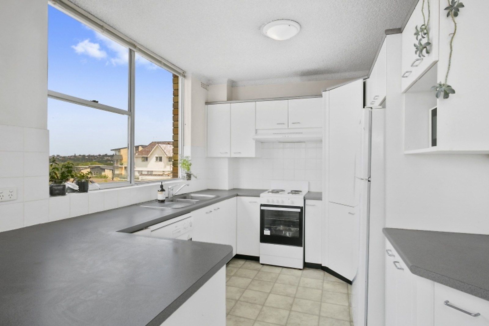 8/7 Hilltop Crescent,, Fairlight, Fairlight - Thumbnail 3