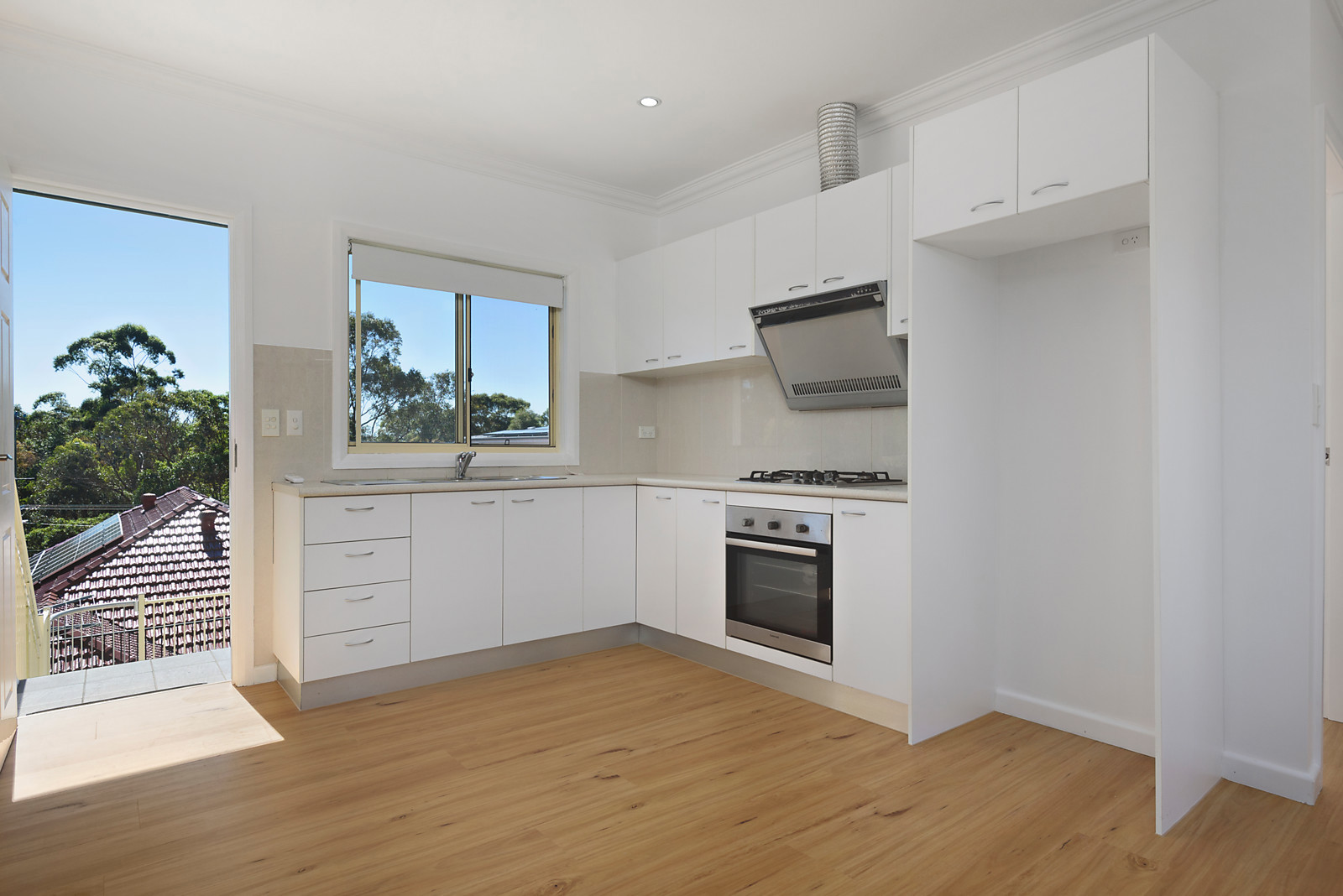 67A Campbell Parade, Manly Vale NSW 2093, Manly Vale - Thumbnail 3