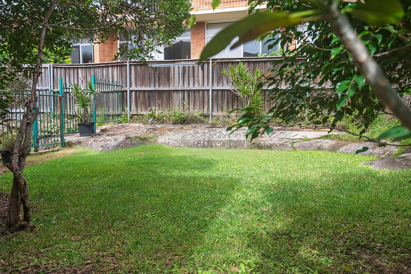 2/4 Coastview Place, Freshwater NSW 2096, Freshwater - Thumbnail 4