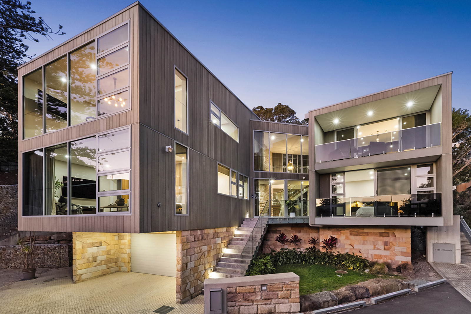 24 Spring Cove Avenue, Manly featured