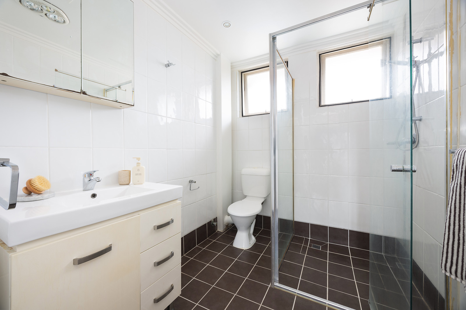 19/8 Campbell Parade, Manly Vale, Manly Vale - Thumbnail 3