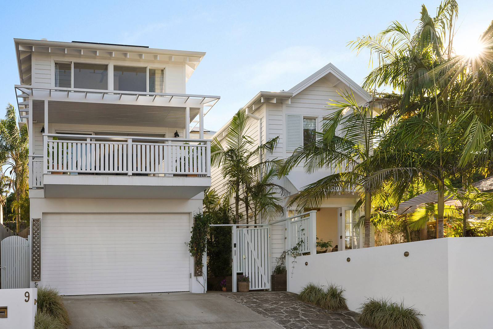 9 Moore Road, Freshwater featured