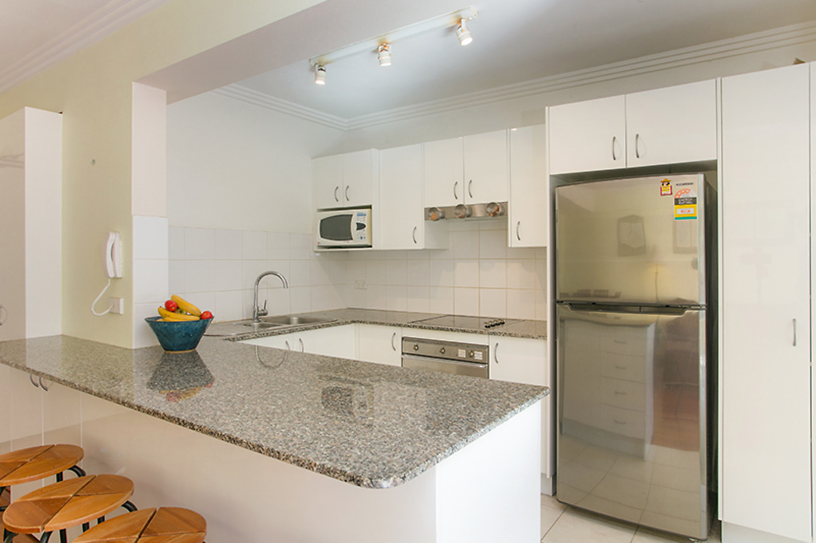 25/51 Pittwater Road, Manly NSW 2095, Manly - Thumbnail 2