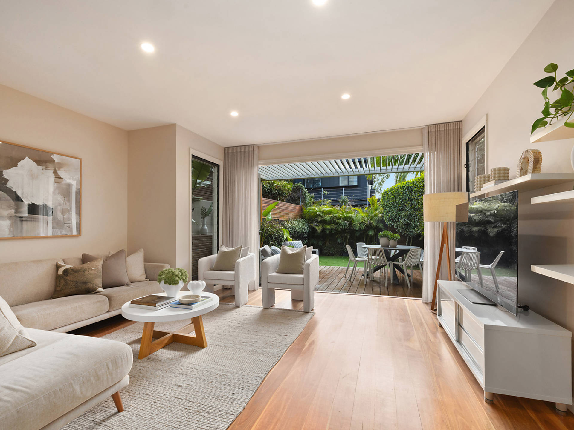 42 Pacific Parade, Manly, Manly - Image 1