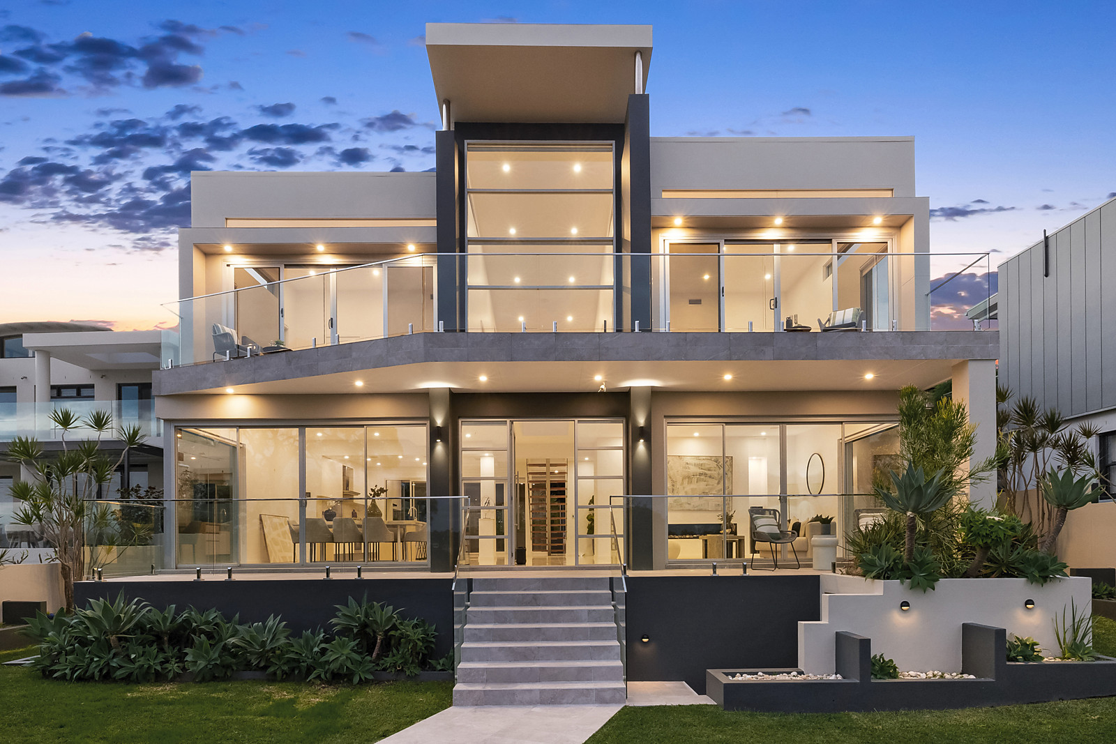 22 Seaforth Crescent, Seaforth featured