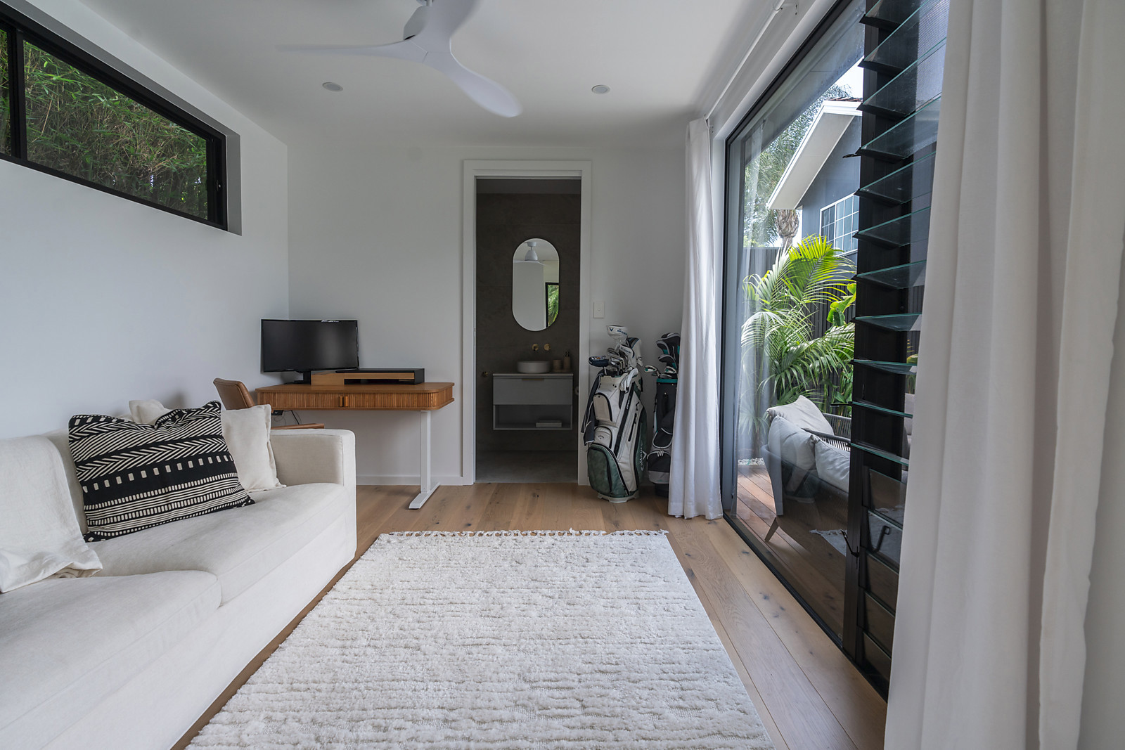 17 Adams Street, Curl Curl NSW 2096, Curl Curl - Thumbnail 4