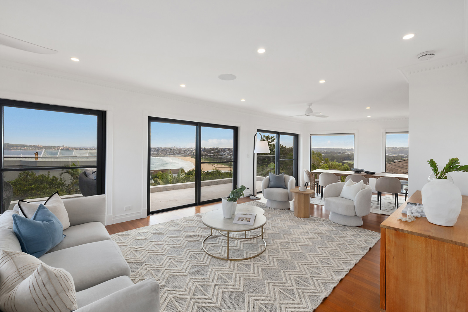 2  Molong Street, North Curl Curl NSW 2099, North Curl Curl - Thumbnail 2