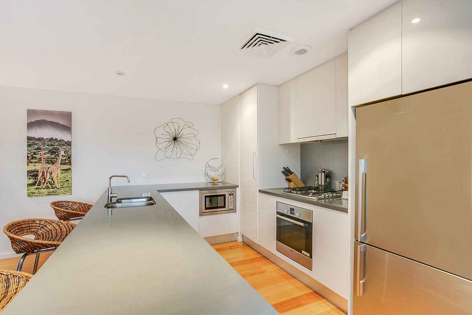 208/2-4 Wentworth Street, Manly NSW 2095, Manly - Thumbnail 2