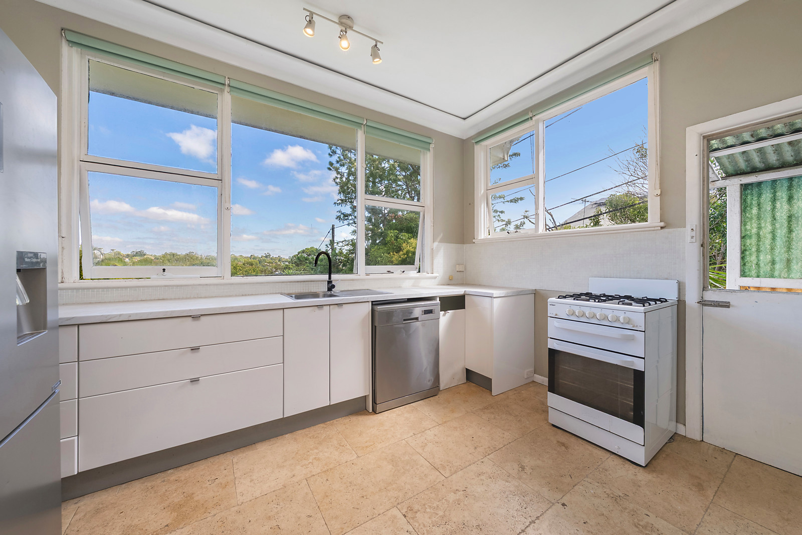 20 Tango Avenue, Dee Why NSW 2099, Dee Why - Thumbnail 3