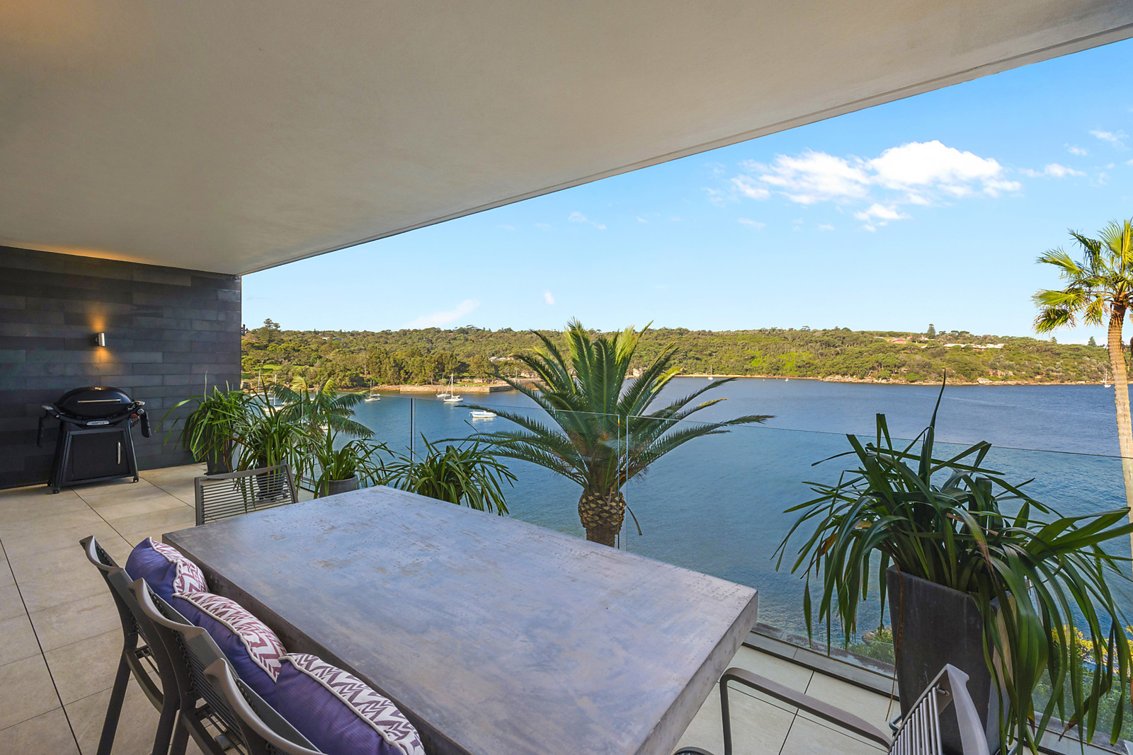4/2 Addison Road, Manly featured