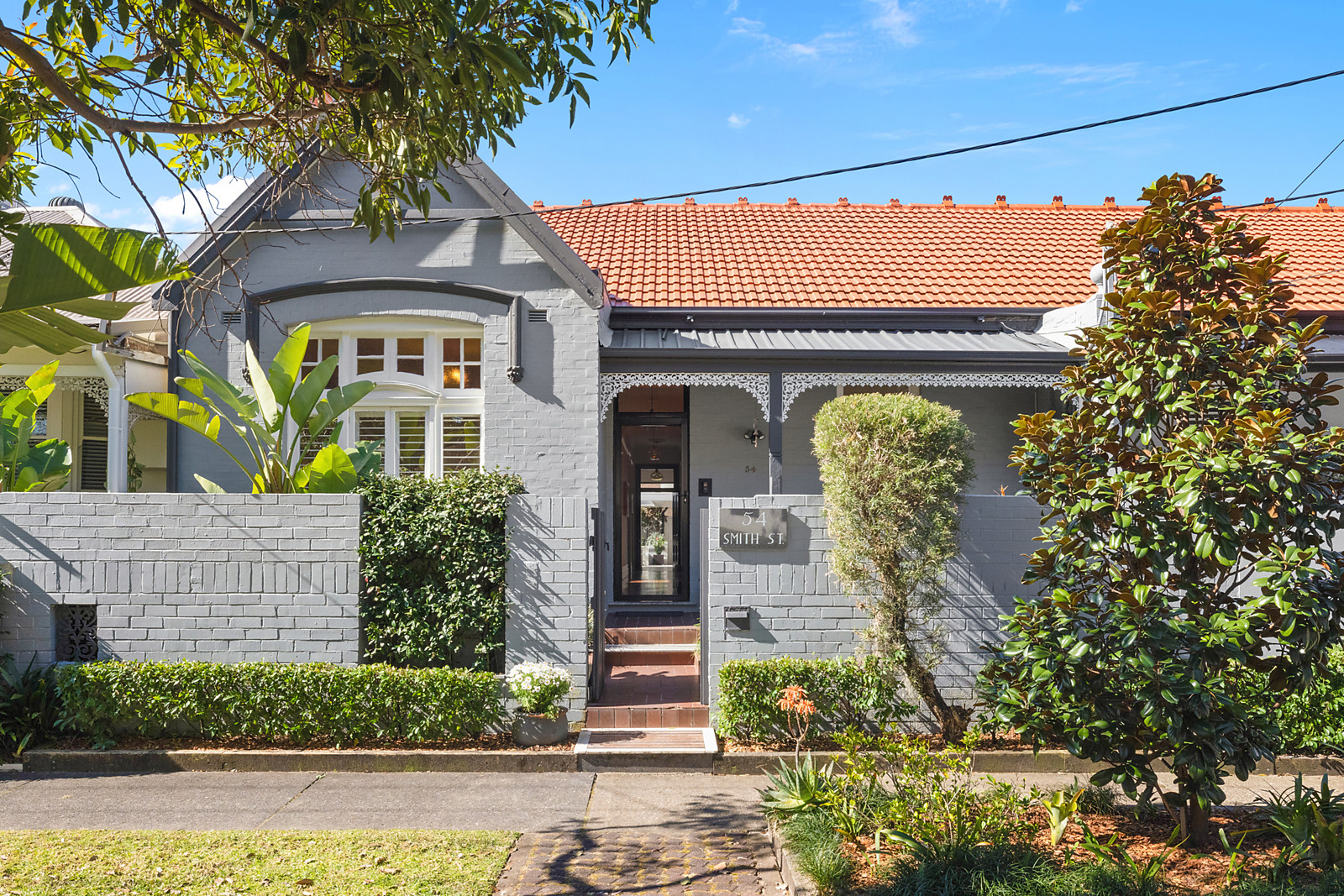 54 Smith Street, Manly featured